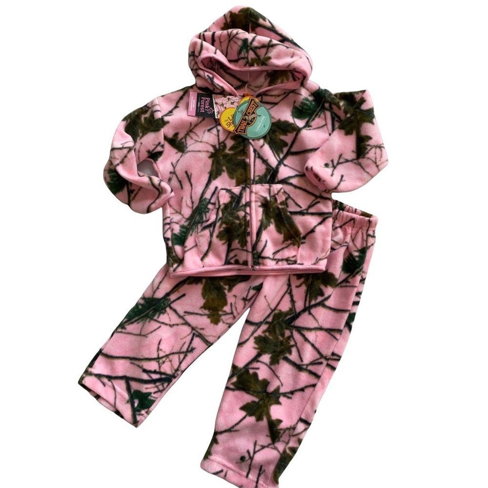 TrailCrest Pink Forest camo 2 piece fleece pajamas 4T NWT